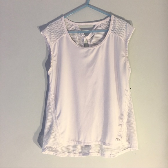 CALIA by Carrie Underwood Tops - Calia White Workout Top Size Medium